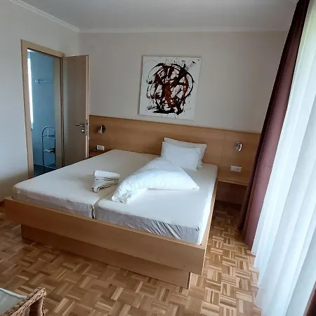 Apartment Lilie By Interhome Velden am Wörthersee